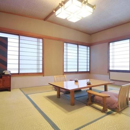 Hinokitei Bokusui Hotel Kusatsu  Buitenkant foto