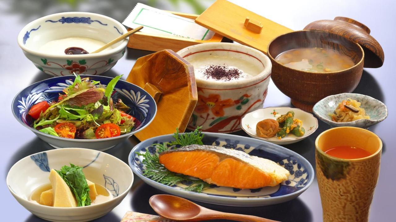 Hinokitei Bokusui Hotel Kusatsu  Buitenkant foto