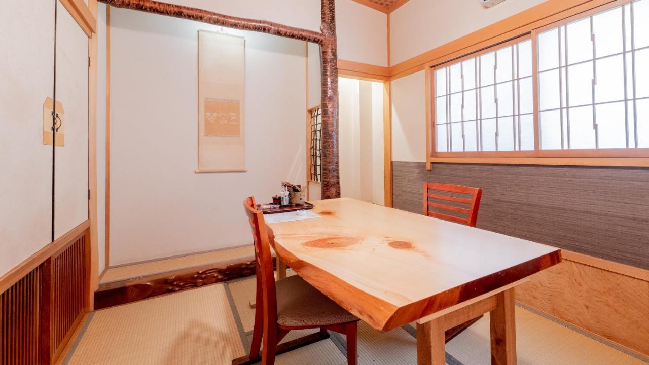 Hinokitei Bokusui Hotel Kusatsu  Buitenkant foto